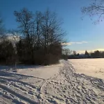 Toms Schwedenhäuschen *