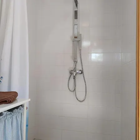 Apartment Toms Stuga Schwedenhäuschen